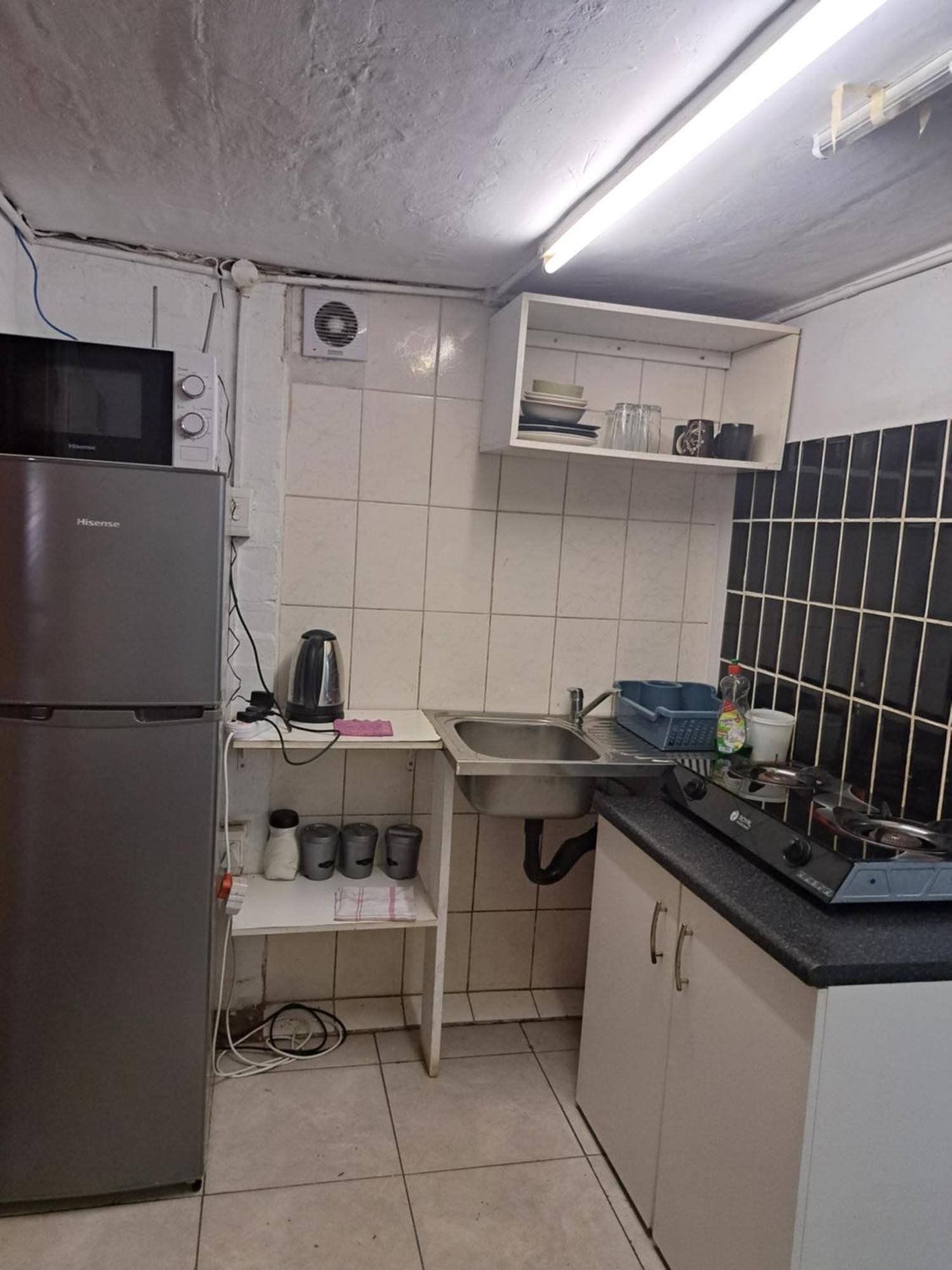 Pmb Backpackers Lodge Питърмарицбург Екстериор снимка
