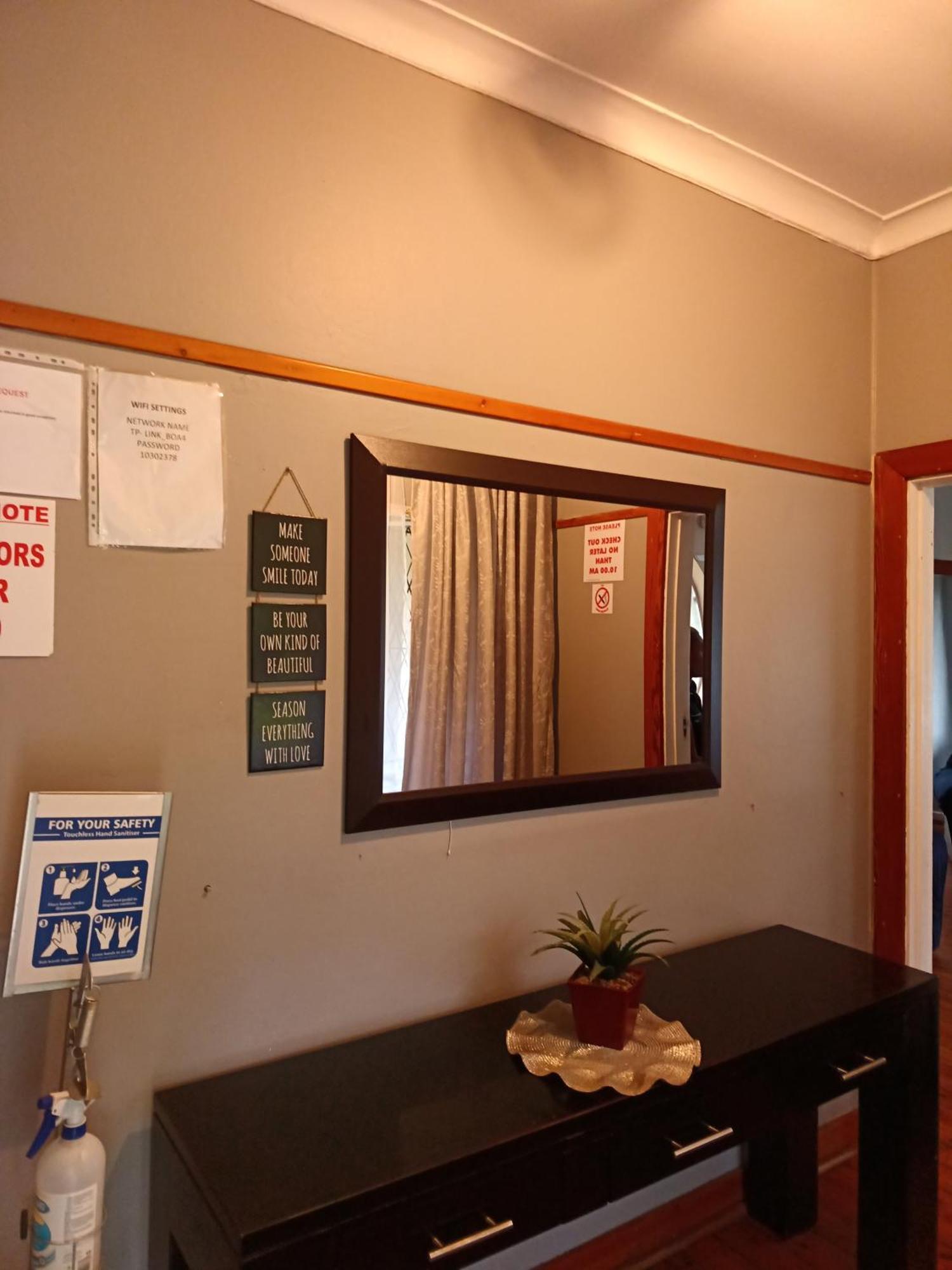 Pmb Backpackers Lodge Питърмарицбург Екстериор снимка