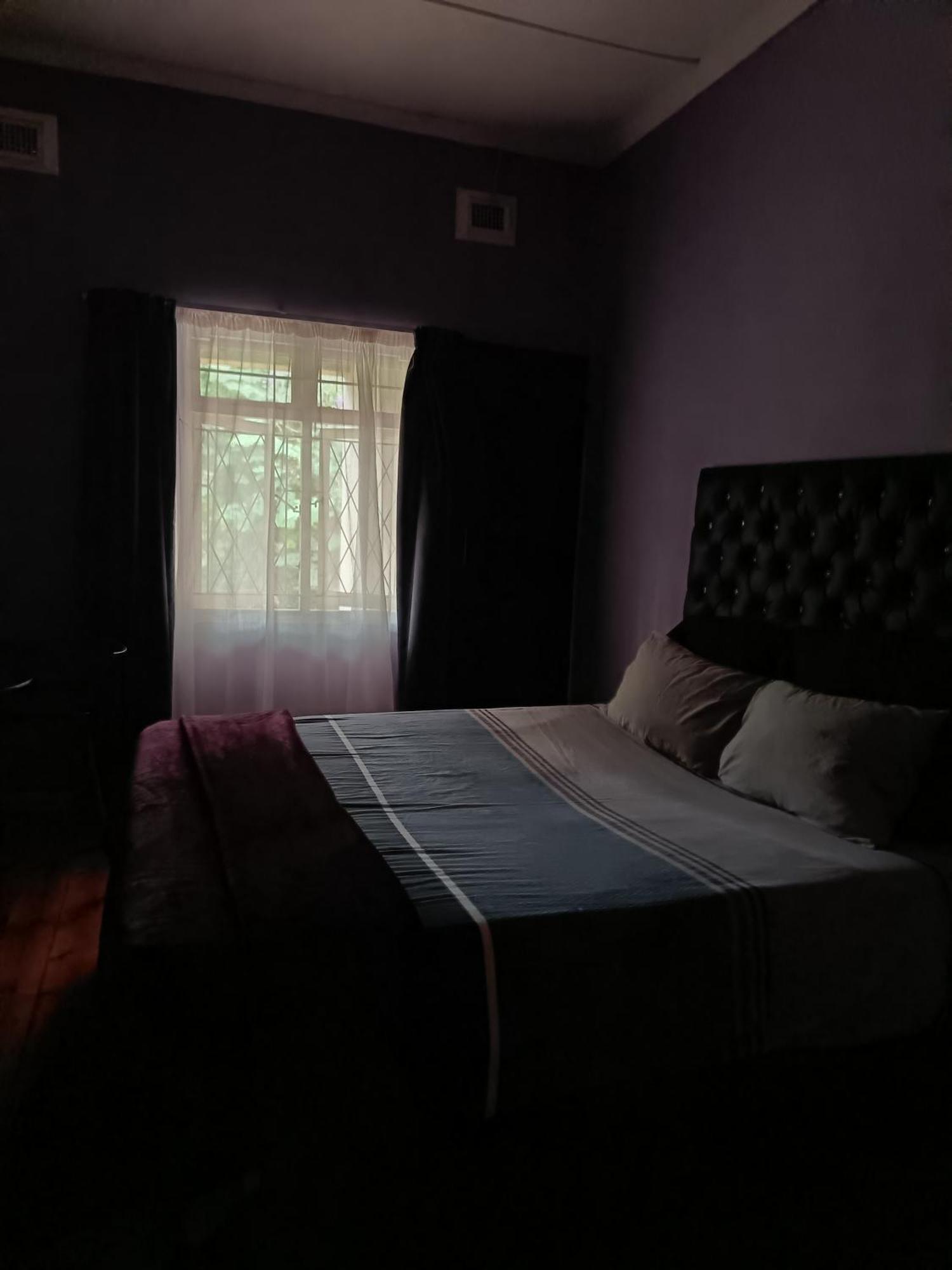 Pmb Backpackers Lodge Питърмарицбург Екстериор снимка