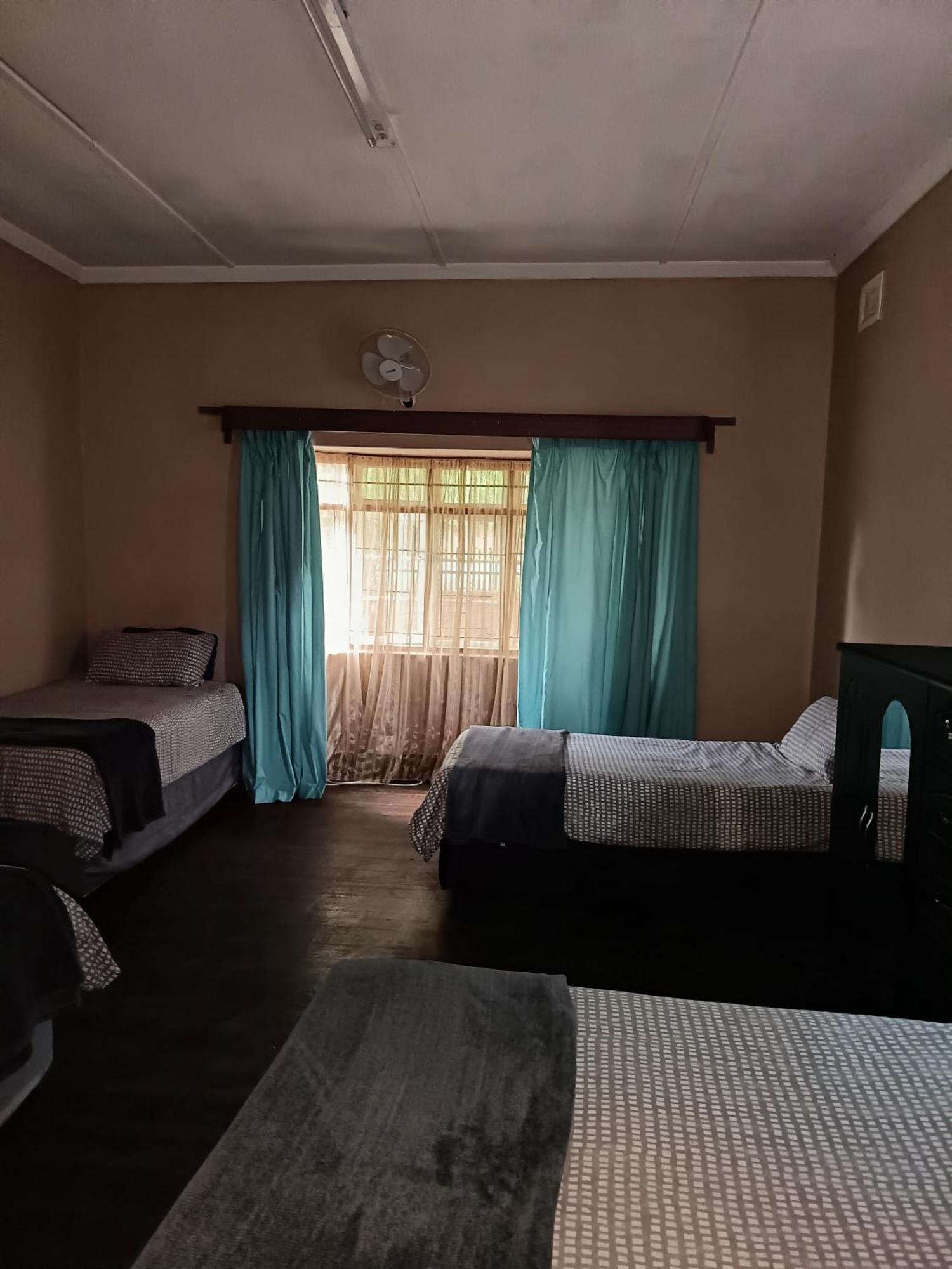 Pmb Backpackers Lodge Питърмарицбург Екстериор снимка