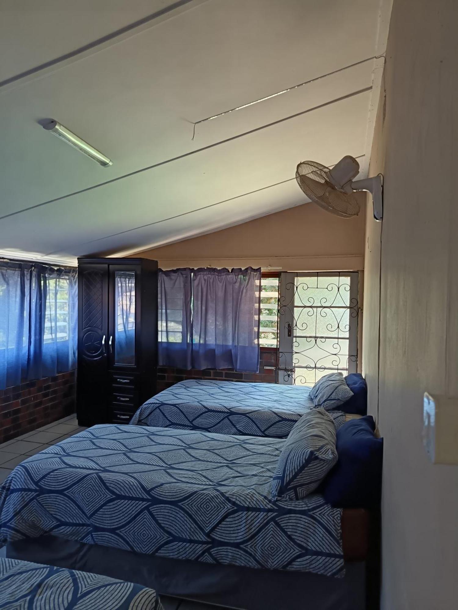 Pmb Backpackers Lodge Питърмарицбург Екстериор снимка