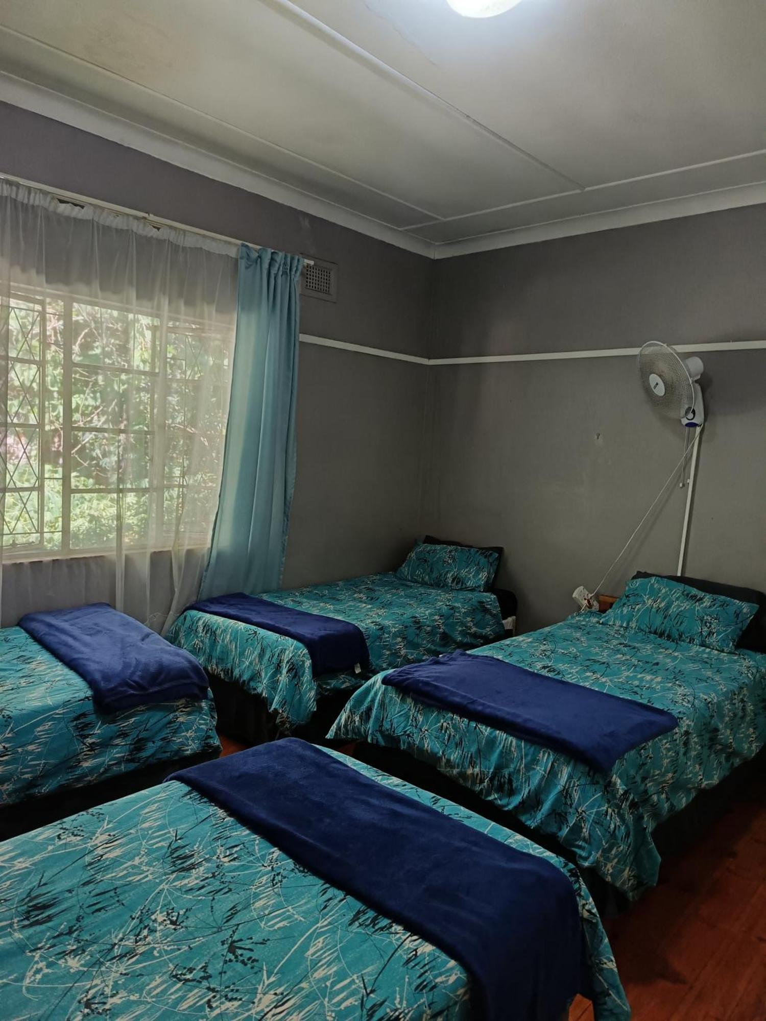 Pmb Backpackers Lodge Питърмарицбург Екстериор снимка